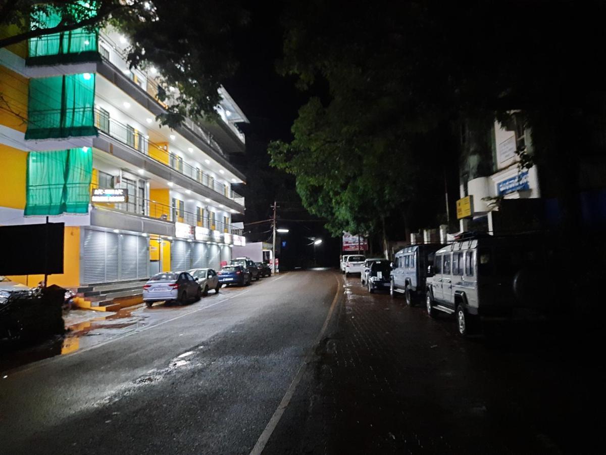 Hotel Gananjaya Gokarna (Karnataka) Exterior foto